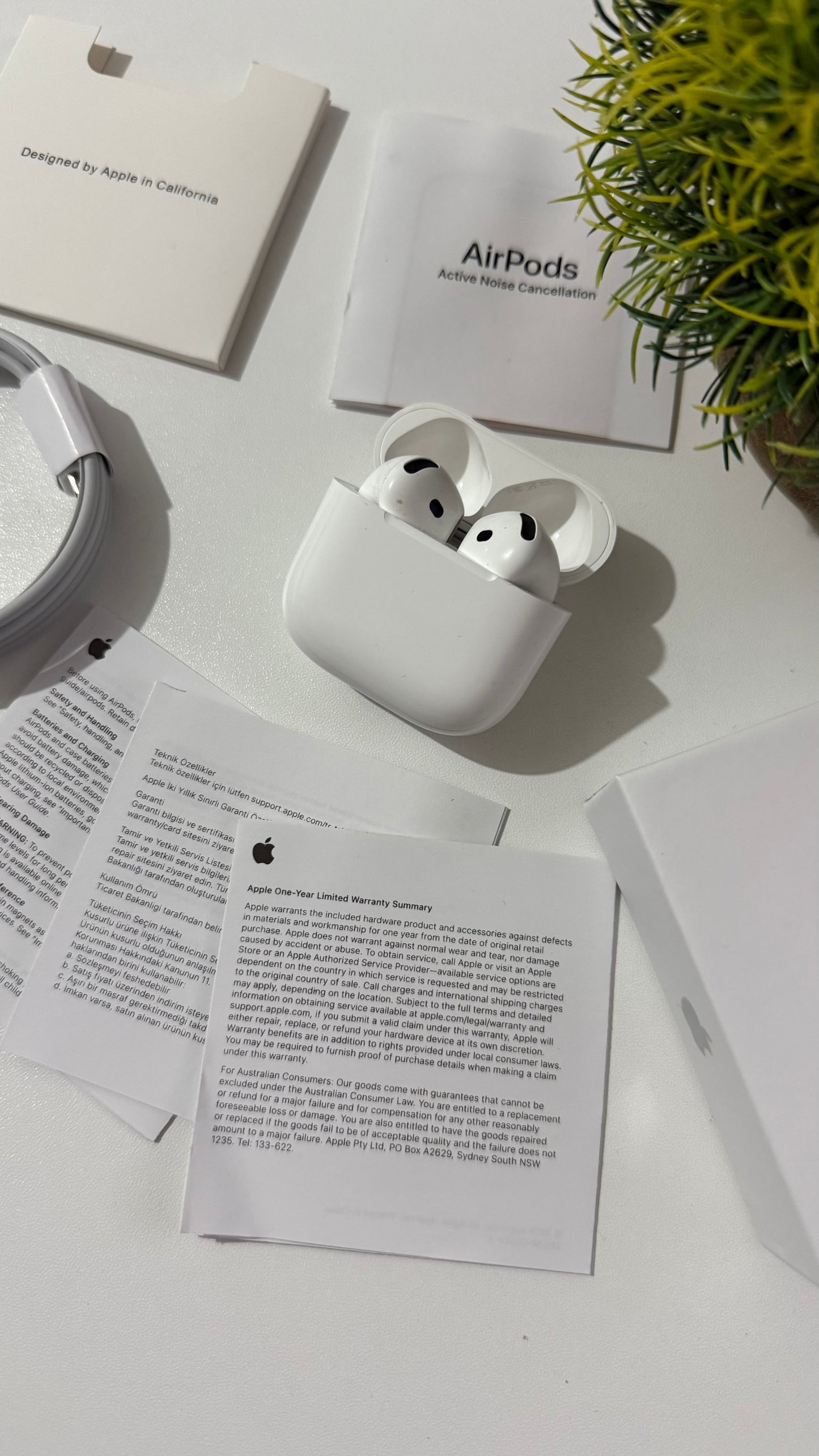 Airpods 4 generacion (salieron en 2025)