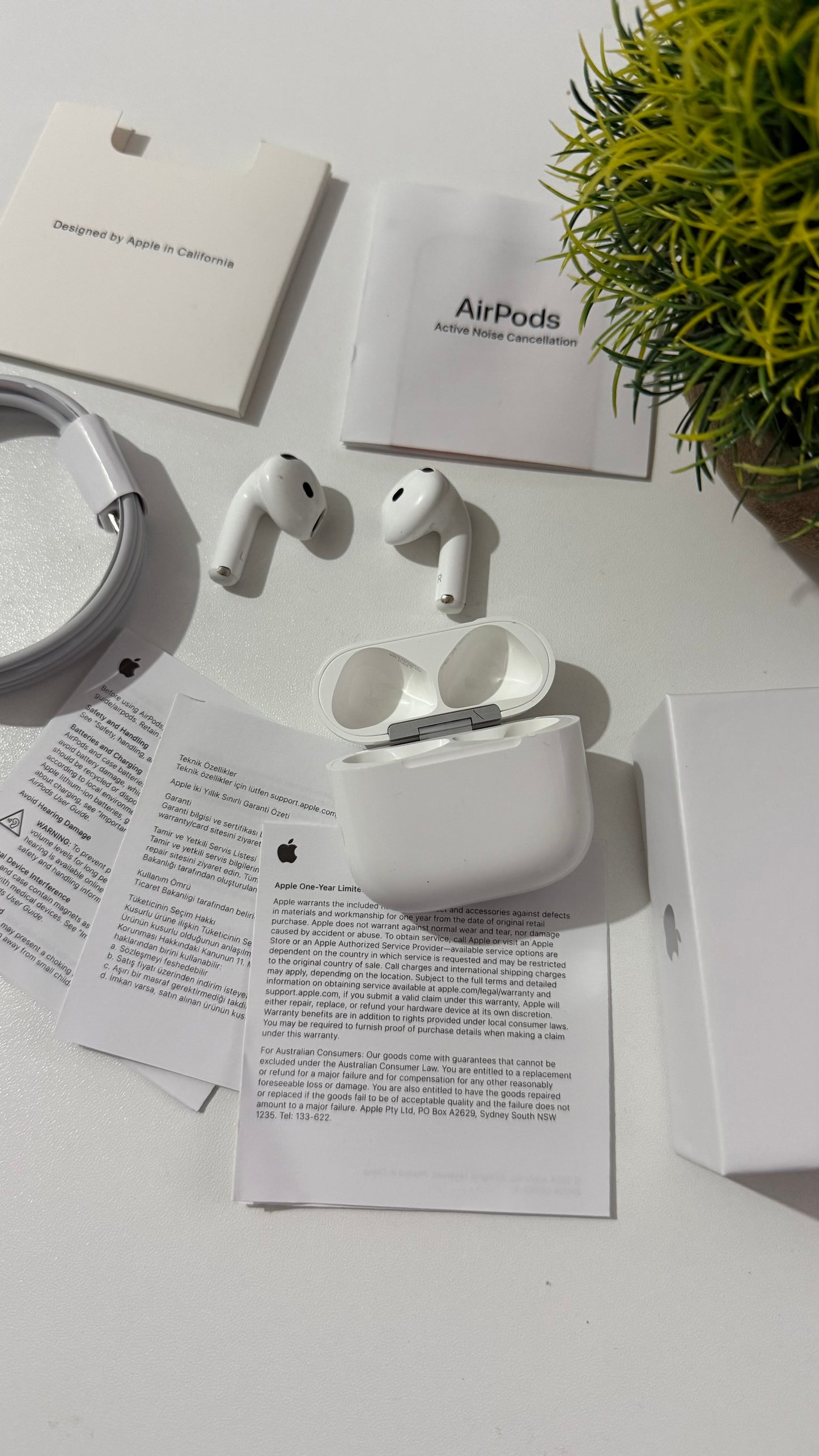 Airpods 4 generacion (salieron en 2025)