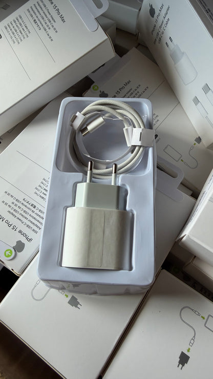 Cargador Turbo 35w Caja y Cable  usb-c a usb-c (1m)